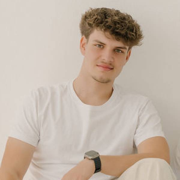 modelka s ID 0401SENEF3 p016