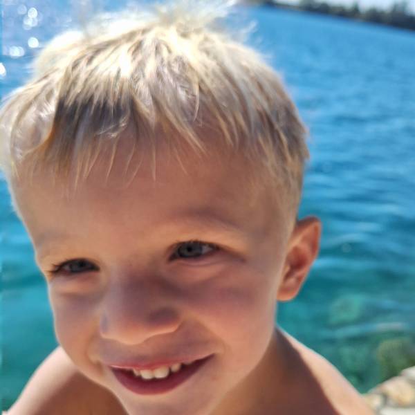 modelka s ID 0401SJ14WG p016