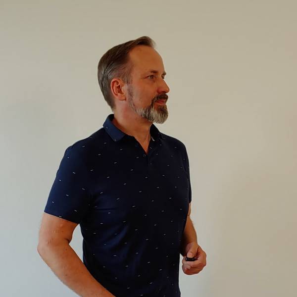 modelka s ID 0401U2DKK7 p018