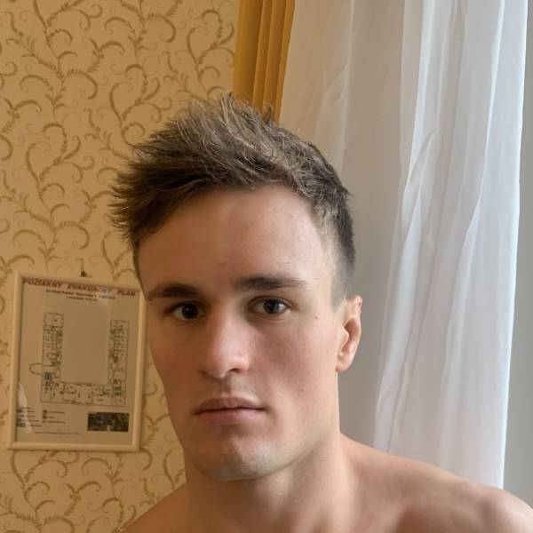 modelka s ID 0401USRJLA p016