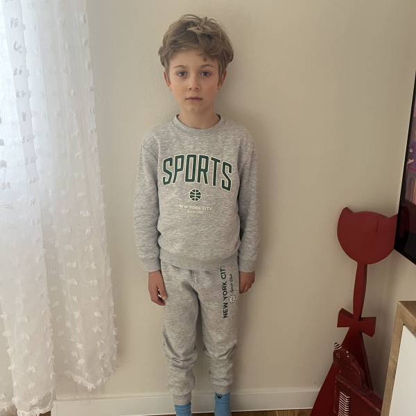 modelka s ID 0401VH5JFA p018