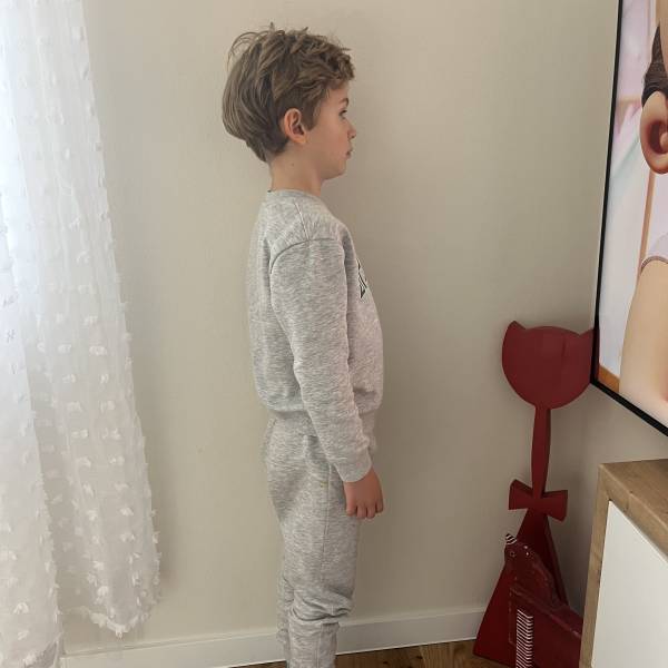 modelka s ID 0401VH5JFA p019