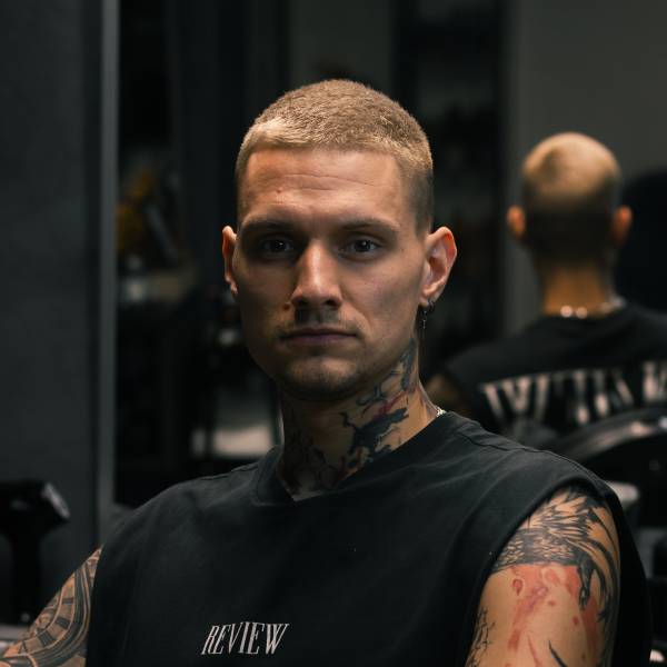 modelka s ID 0401WXA00Q p016