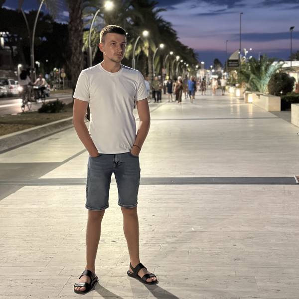 modelka s ID 0401X21TXM p018