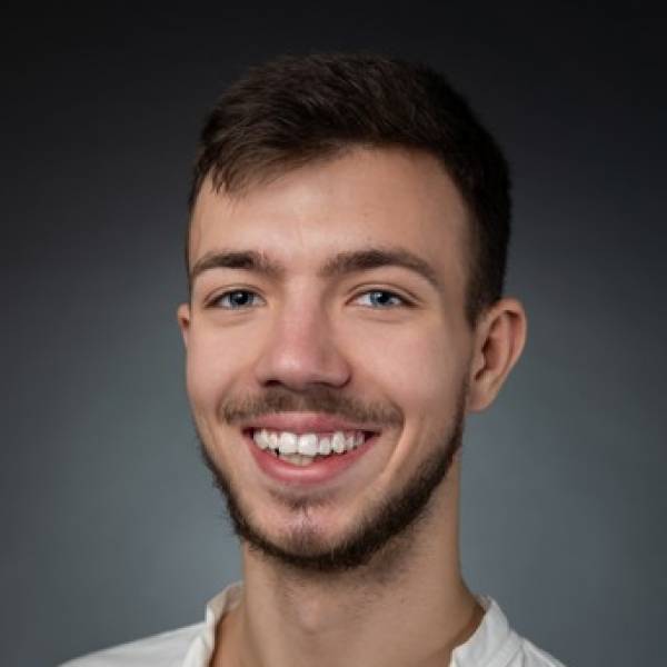 modelka s ID 0401YSBYAO p017