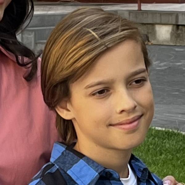 modelka s ID 0401YWT10R p017