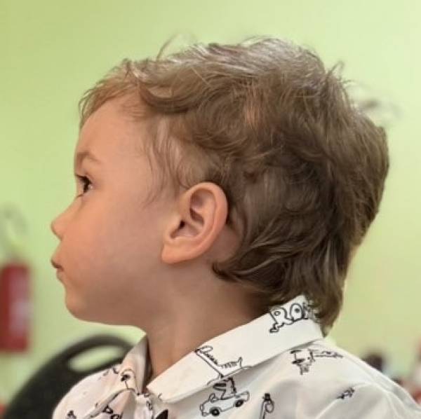 modelka s ID 0401YZFLQO p019