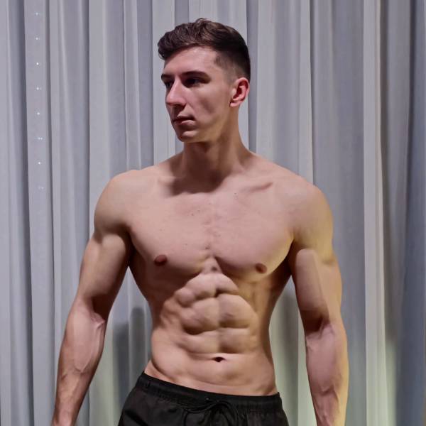 modelka s ID 0401ZCJAMH p018