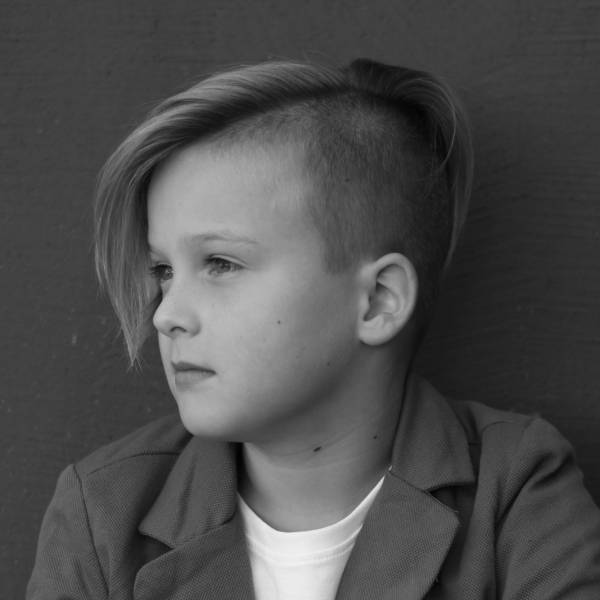 modelka s ID 0401ZG28GR p019