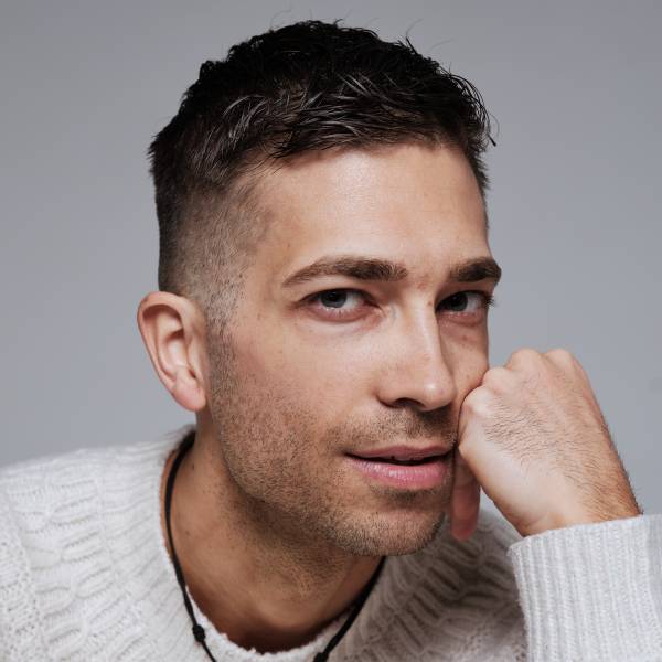 modelka s ID 0401ZL8T94 p019