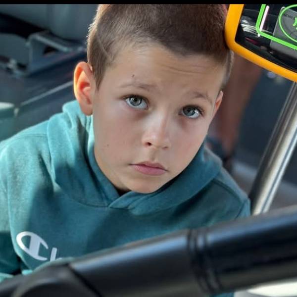 modelka s ID 0401ZXW07S p019