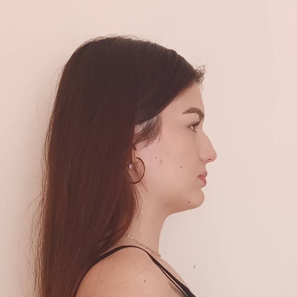 modelka s ID 040204FBV0 p019