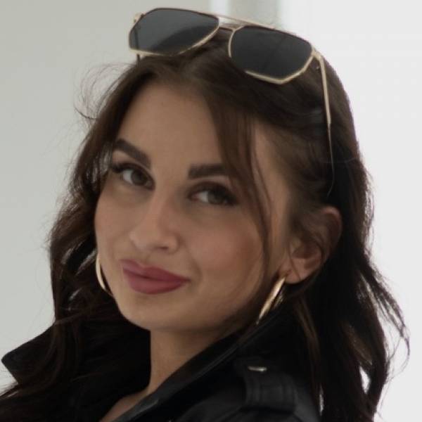 modelka s ID 040205S1OV p017