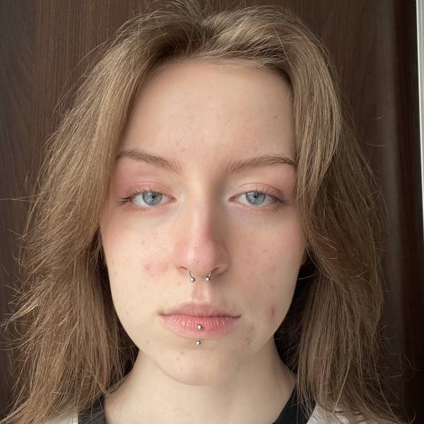 modelka s ID 0402092H3K p016