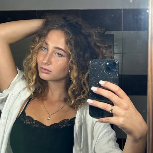 modelka s ID 04020IPBP6 p016