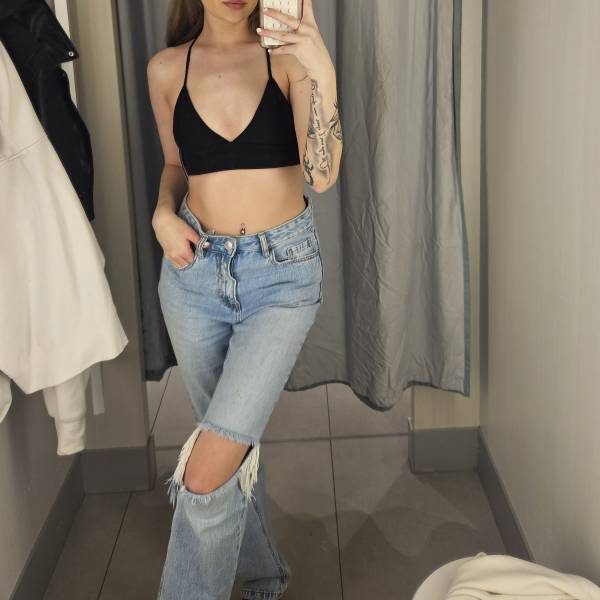 modelka s ID 04020KVD0W p018