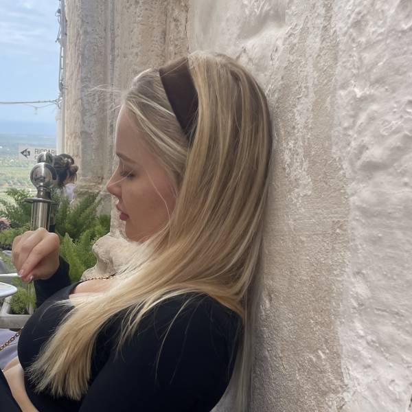 modelka s ID 0402124CYH p019