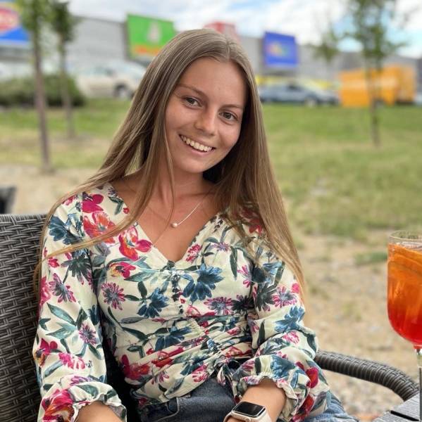 modelka s ID 04021M1S55 p017