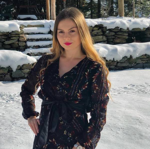 modelka s ID 04021M1S55 p019