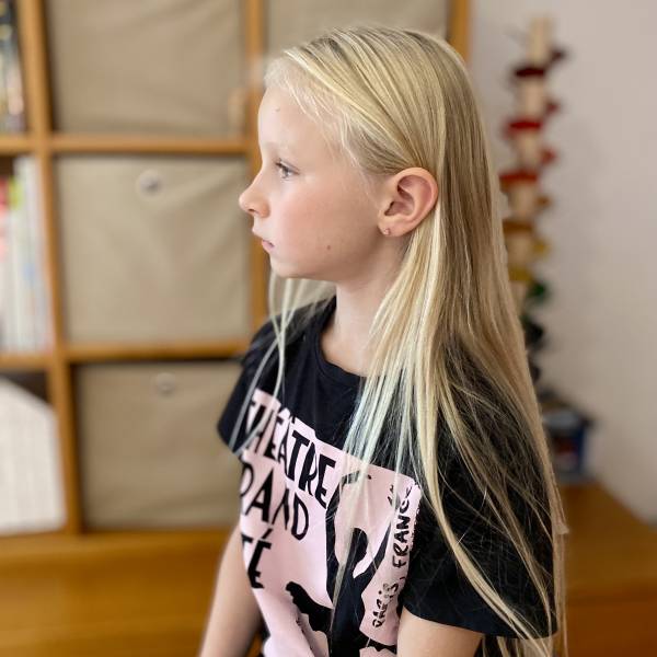 modelka s ID 040229N3D6 p019