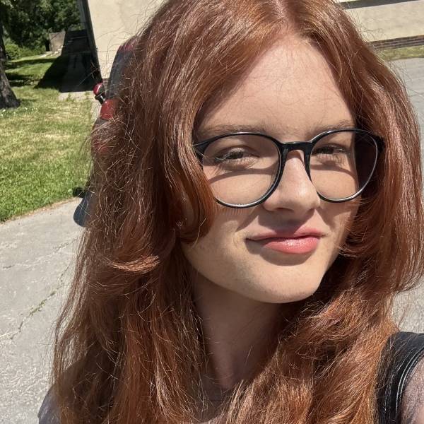 modelka s ID 04022VEYOH p017