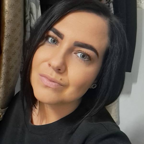 modelka s ID 04023QQ92L p019