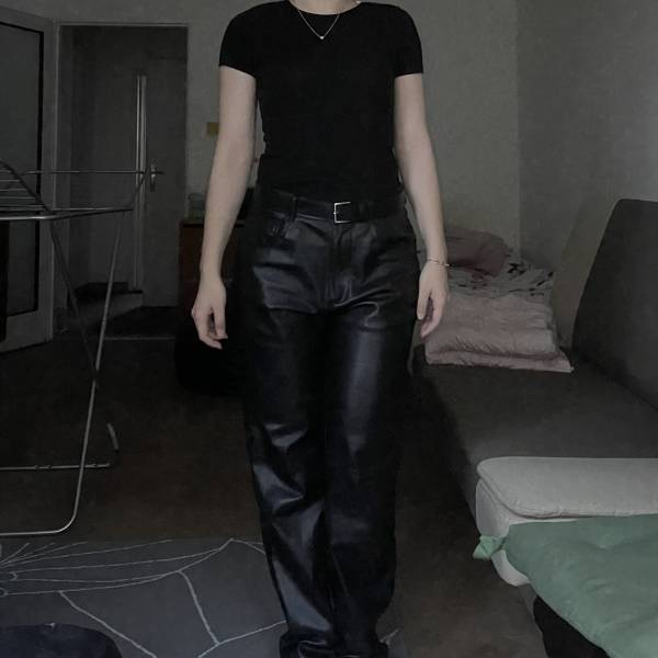 modelka s ID 04023ZW7O5 p018