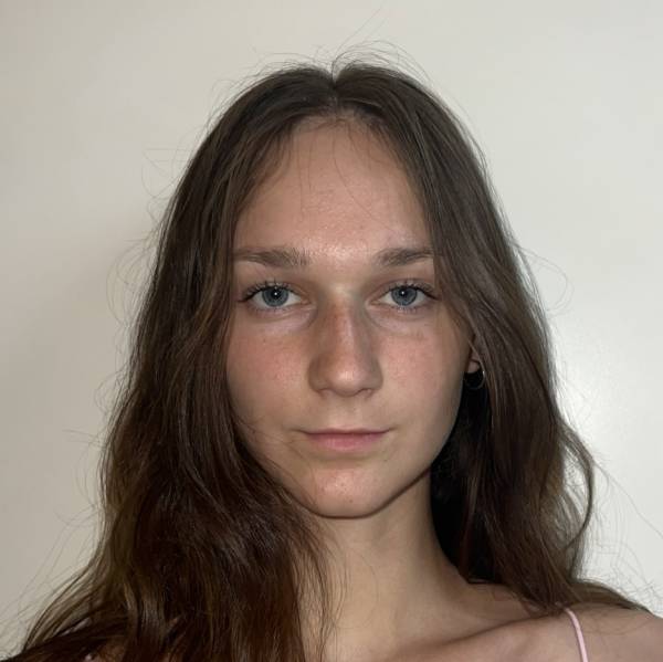 modelka s ID 040240HS7G p016