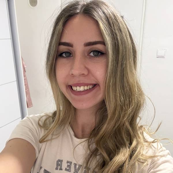 modelka s ID 04024L3P0L p017