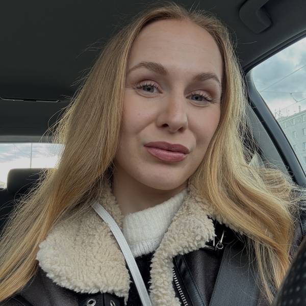 modelka s ID 04024P1DPJ p016