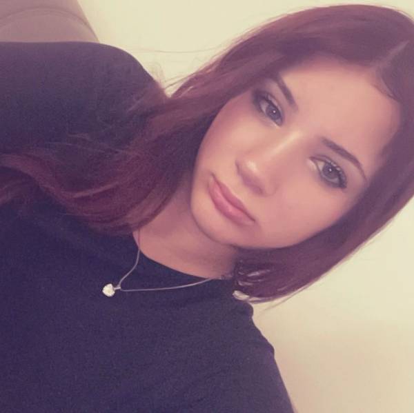 modelka s ID 04024Z4BH1 p016