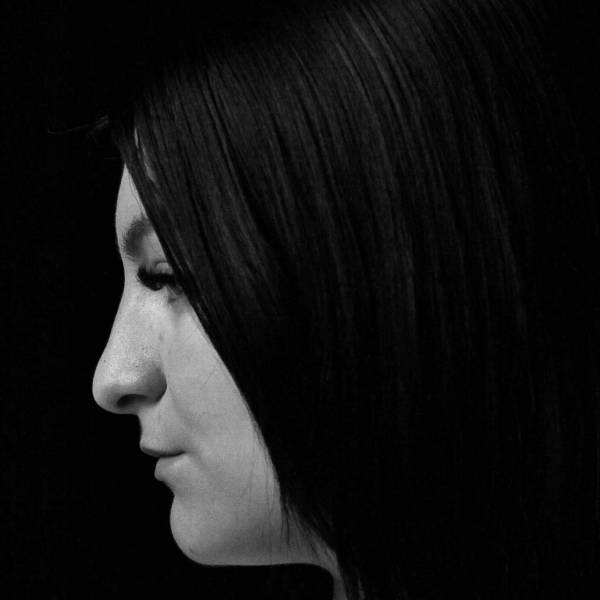 modelka s ID 040254OSQO p019