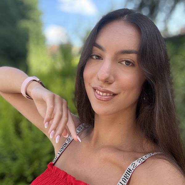 modelka s ID 04025C1HX6 p017