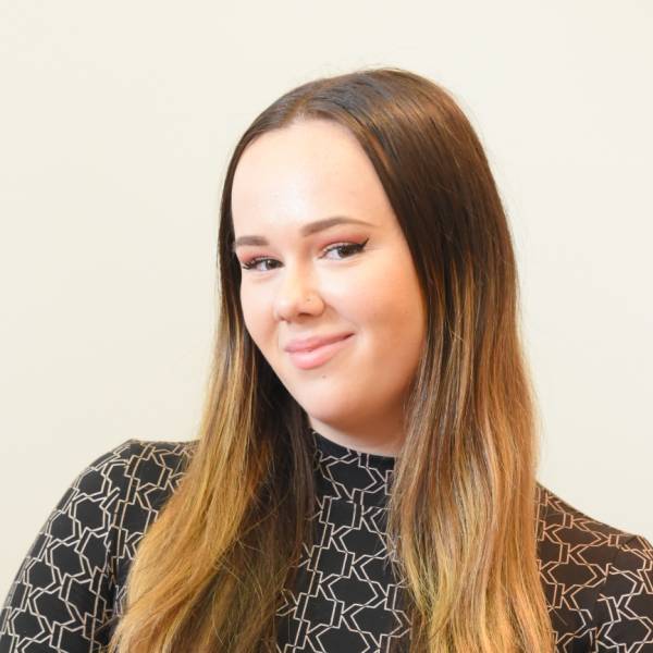 modelka s ID 04025EQ1F6 p017