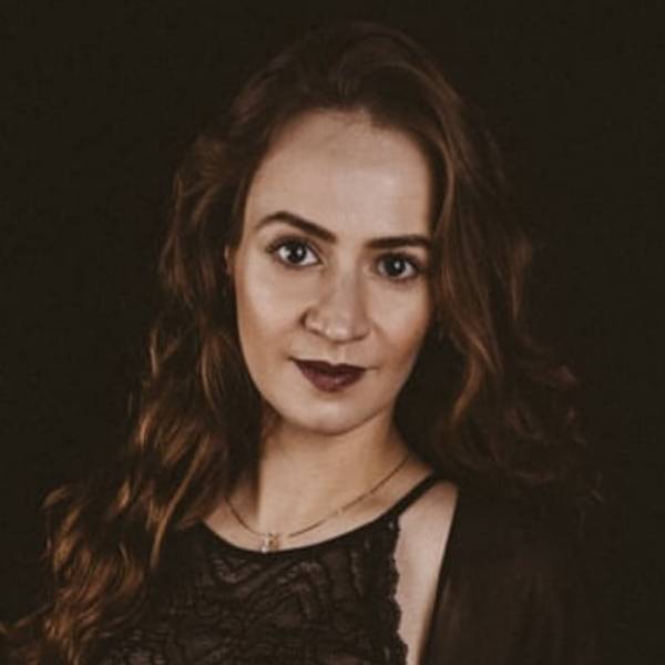 modelka s ID 04025KWOCA p016