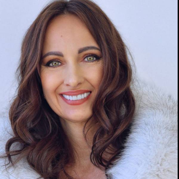 modelka s ID 04025MJB0G p016