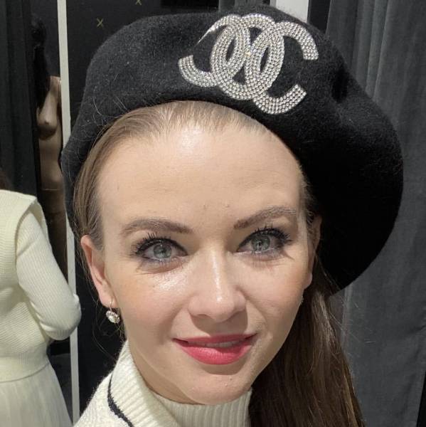 modelka s ID 04025OFB9W p017