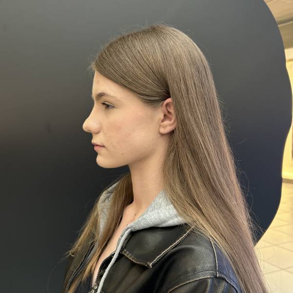 modelka s ID 040265N6XL p019