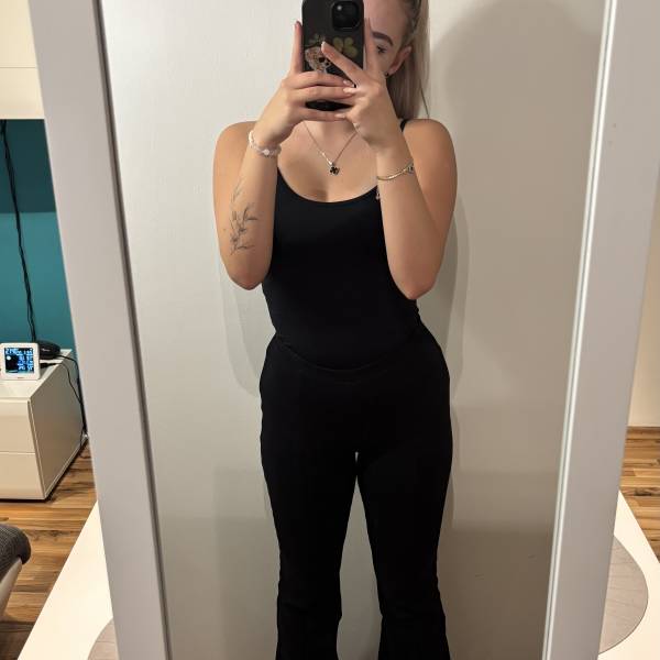 modelka s ID 04026ATRIG p018