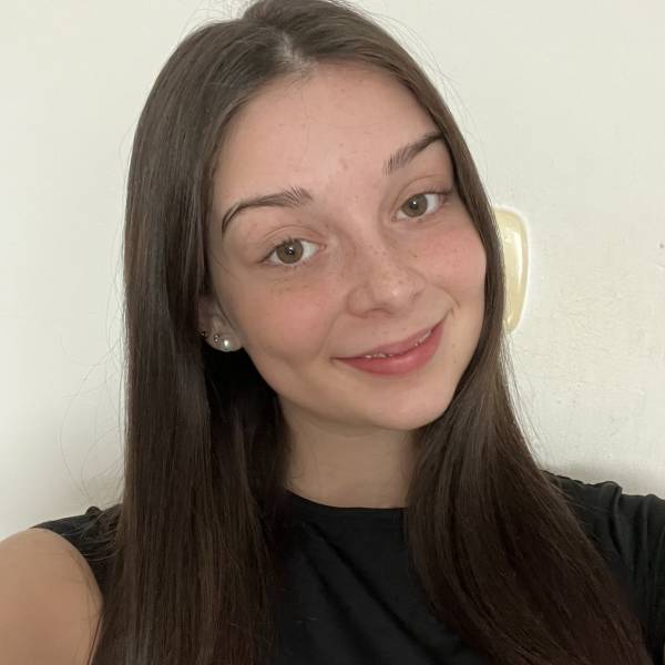 modelka s ID 04026KDZ44 p017