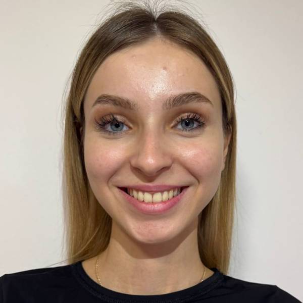 modelka s ID 04026ORUUI p017