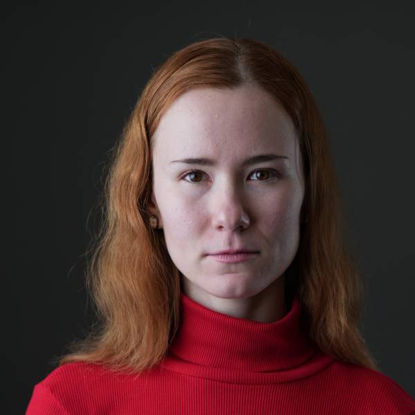 modelka s ID 040272BIEE p016