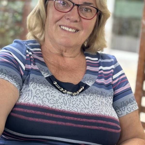 modelka s ID 040277HCPK p017