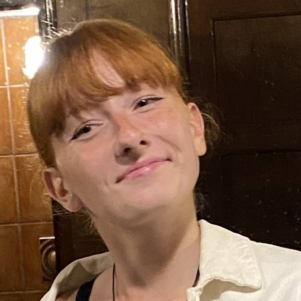 modelka s ID 04027N6MGR p017