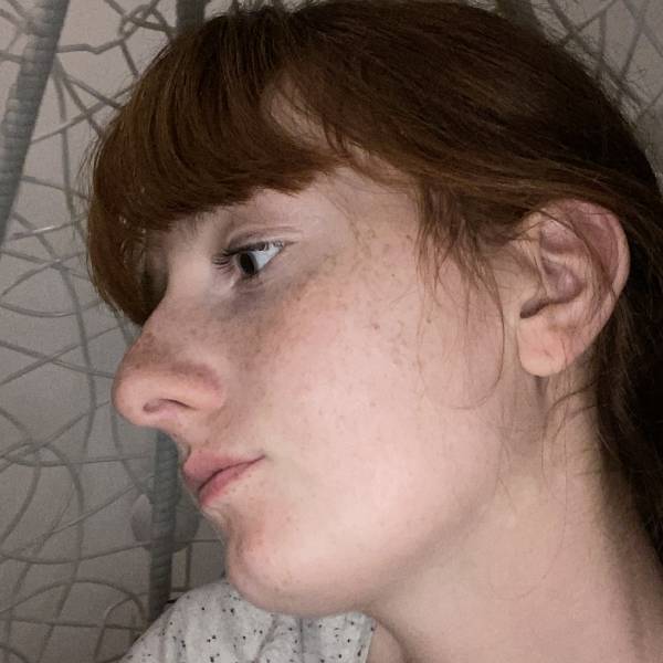 modelka s ID 04027N6MGR p019