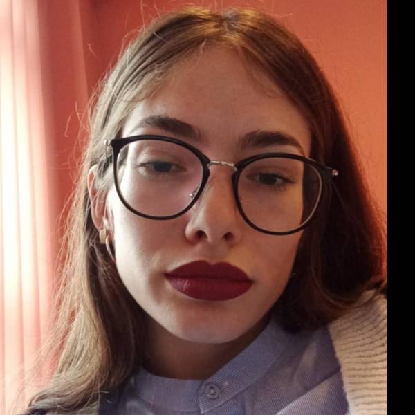 modelka s ID 04027QTJFU p017