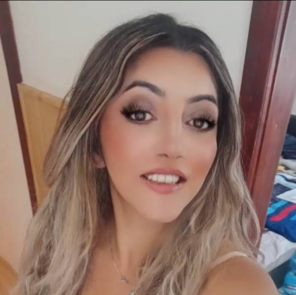 modelka s ID 0402892BWN p016