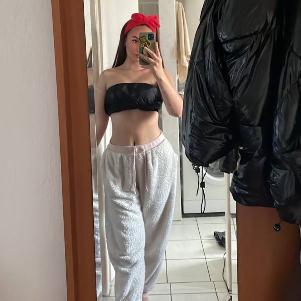 modelka s ID 0402893MT0 p018