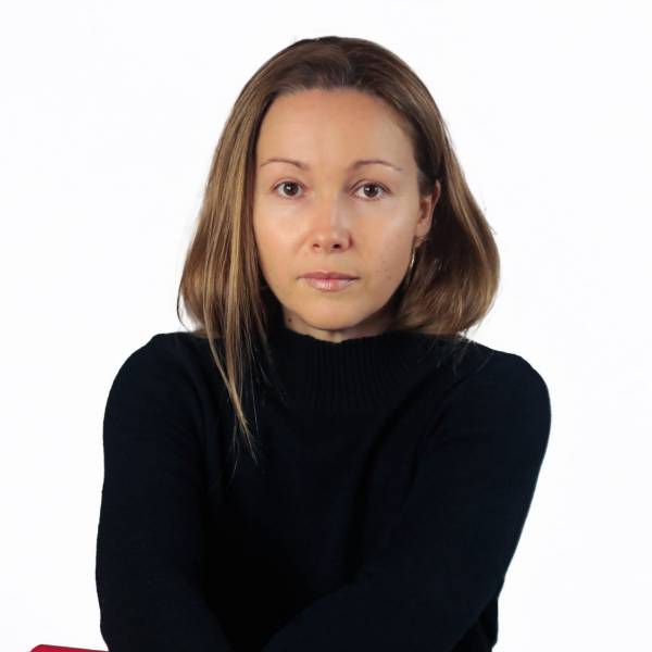 modelka s ID 04028A79XI p016