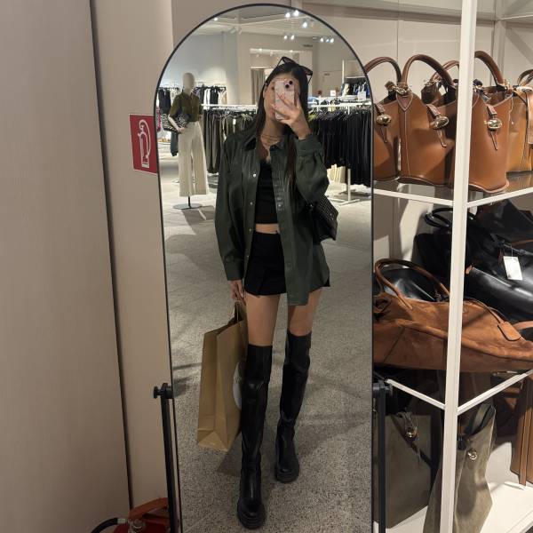 modelka s ID 04029L6KY1 p018